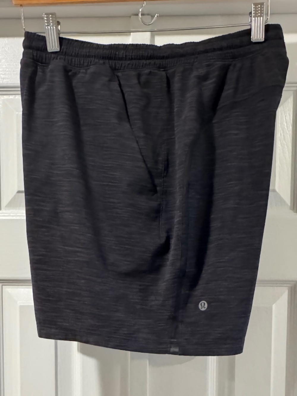 Lululemon Pace Breaker 7" Lined Shorts - L - Black Heather - XLNT